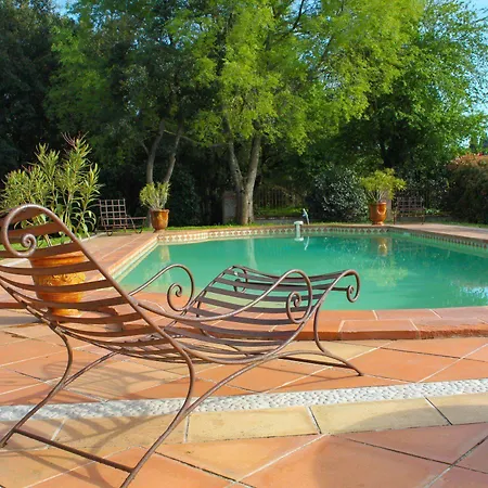 ベッド・アンド・ブレックファスト Le Clos D'arduenna *